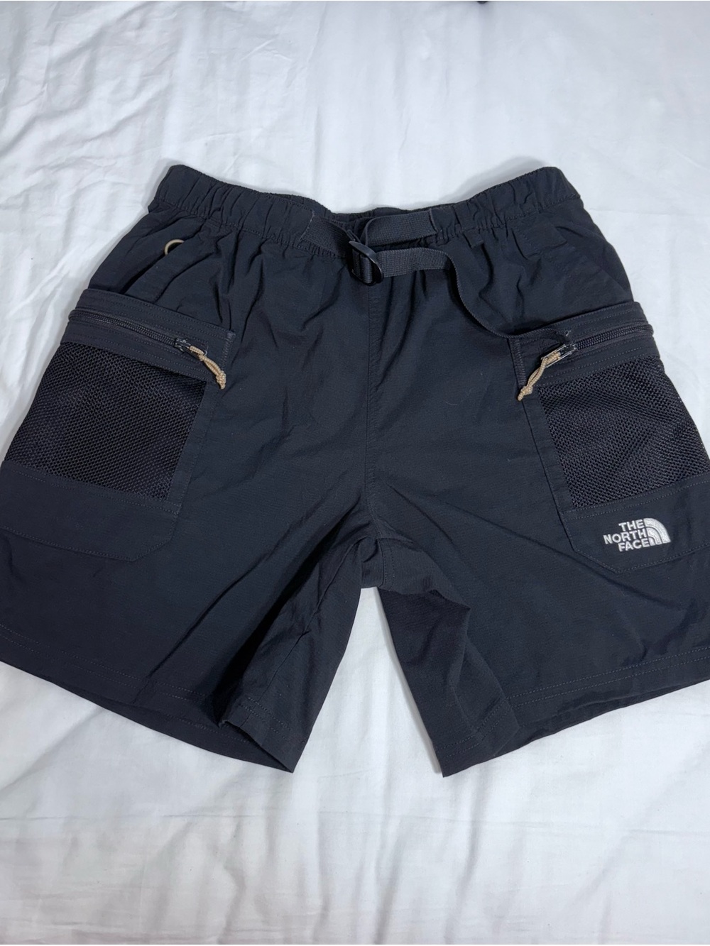 The North Face Men’s Black Athletic Mesh-Pocket Shorts